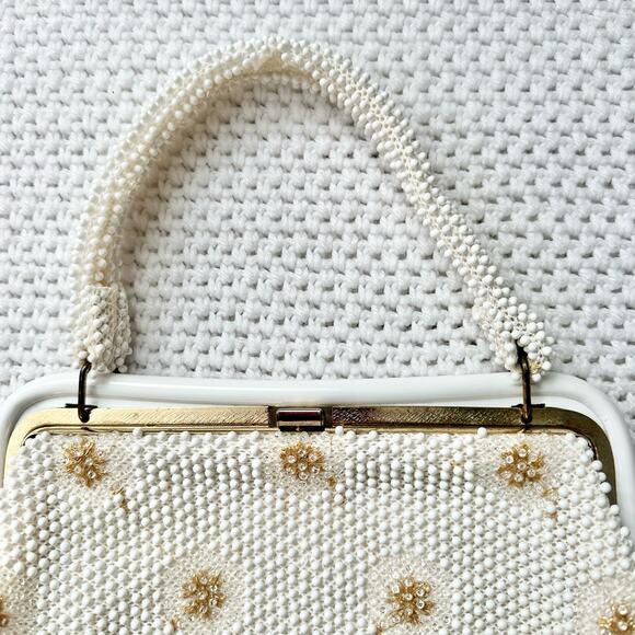Vintage Corde Bead Bridal Snowflake Winter White Gold Clasp Top Handle Bag - Picture 2 of 13